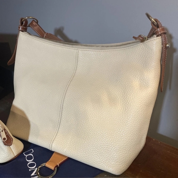 DOONEY & BOURKE PEBBLED LEATHER HOBO BAG BUNDLE - Picture 6 of 13